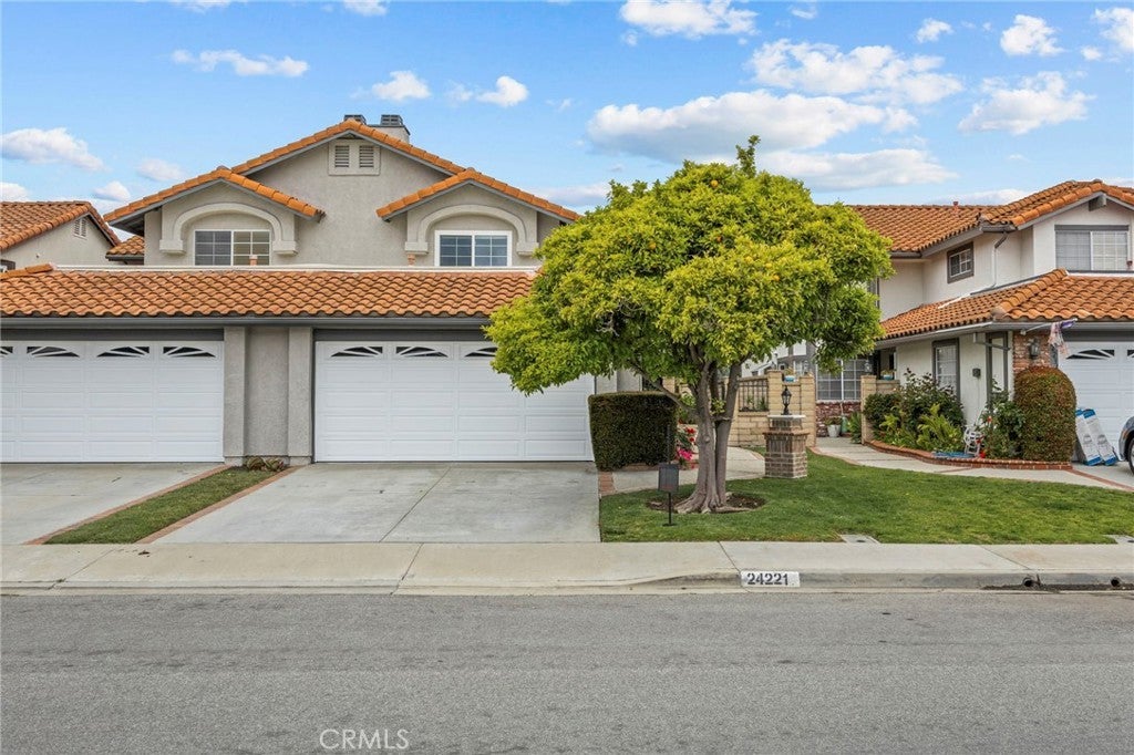 Photo of Listing #OC25070524