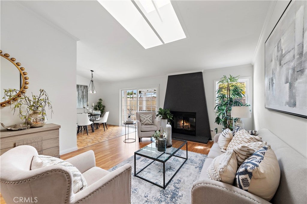 Photo of Listing #OC25067126