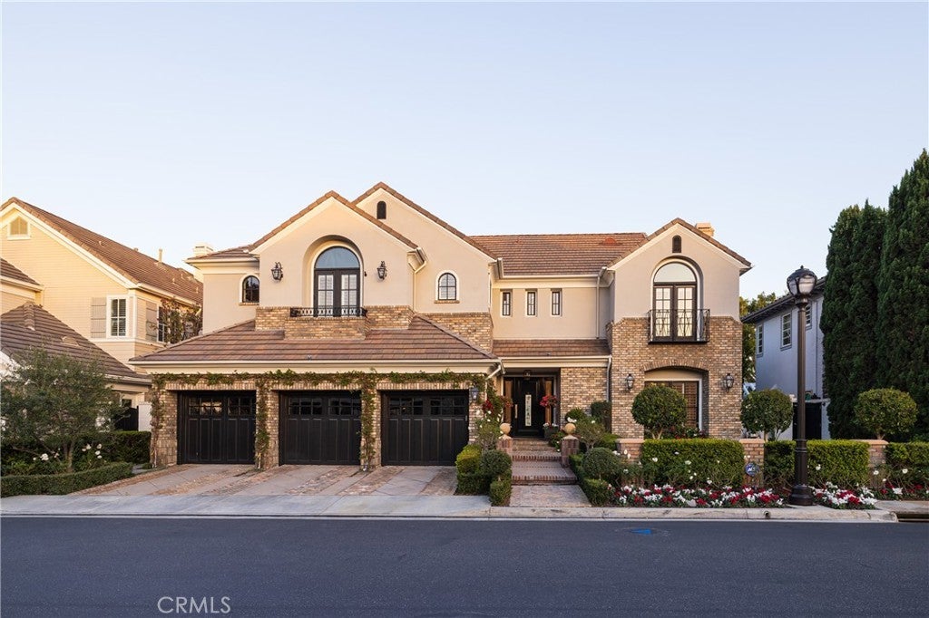 Photo of Listing #OC25070387