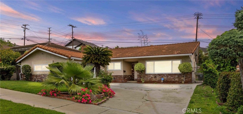 Photo of Listing #HD25069213