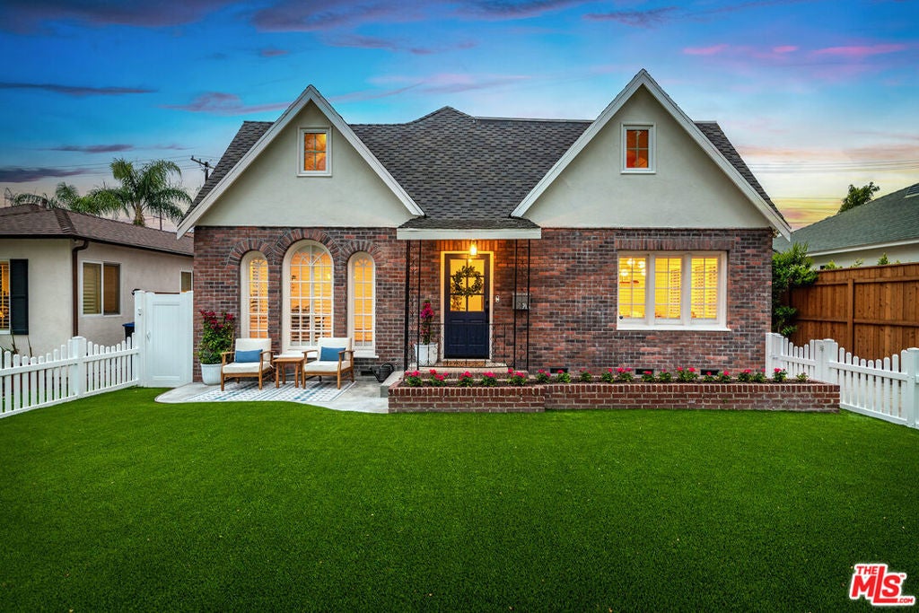 Photo of Listing #25518835