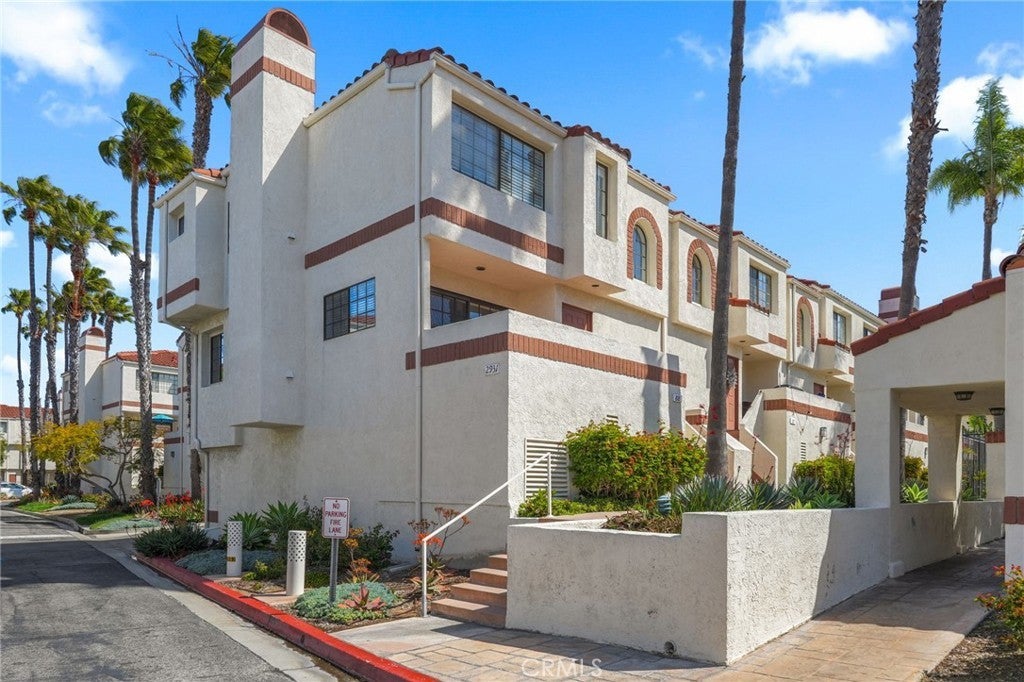 Photo of Listing #SB25069941