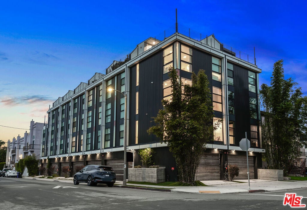 Photo of Listing #25509447