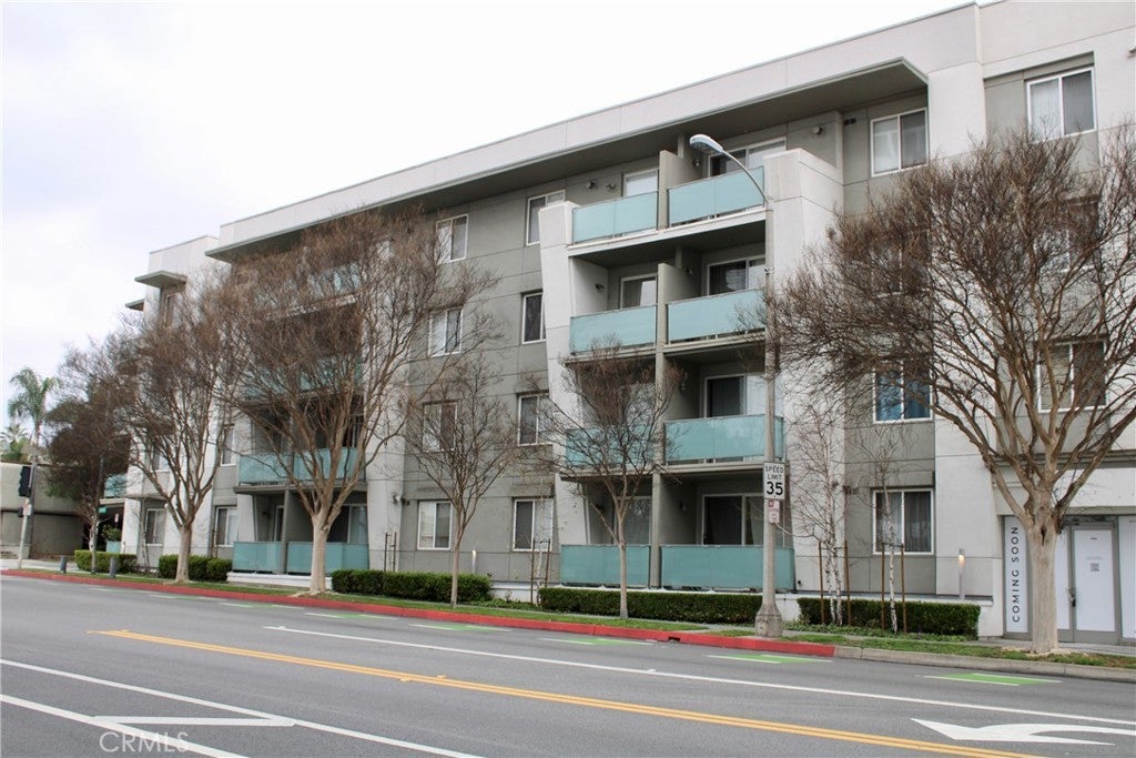 Photo of Listing #SB25057550