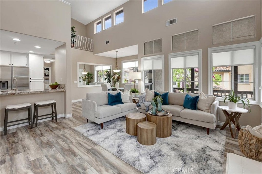 Photo of Listing #OC25070456