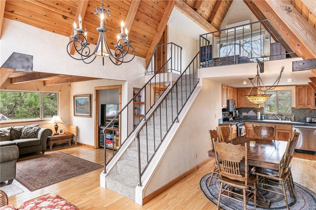 Photo of Listing #IG25071510