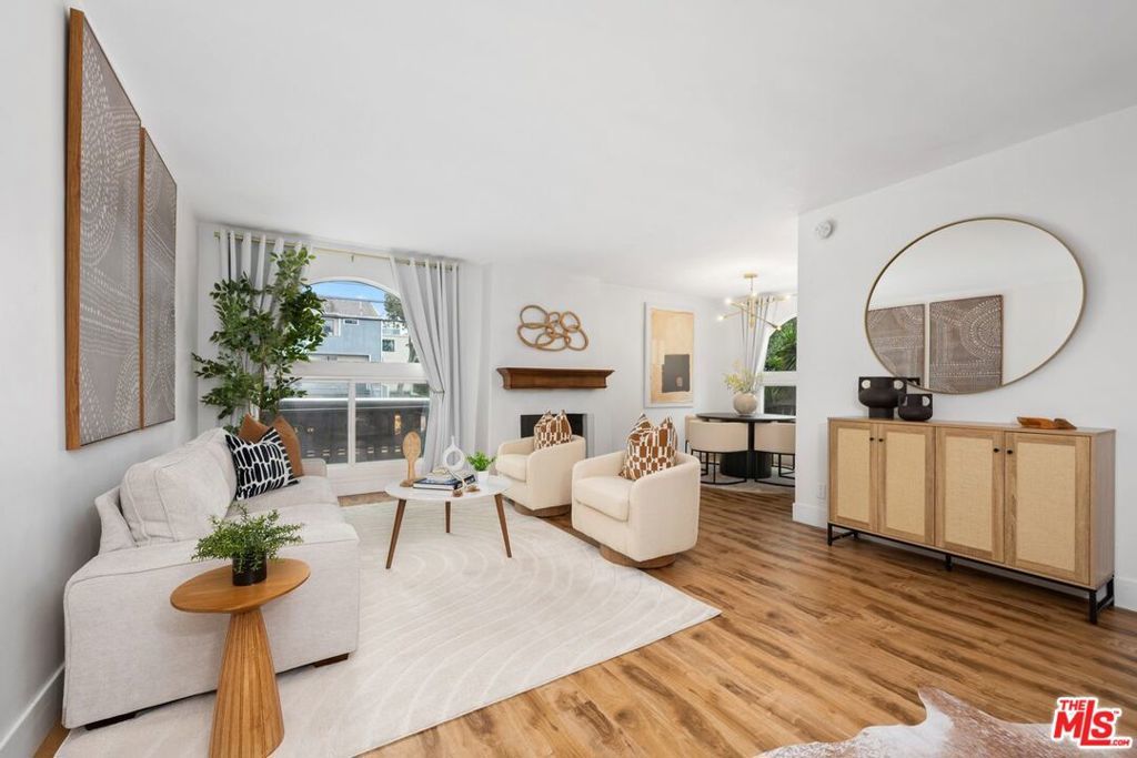 Photo of Listing #25518805