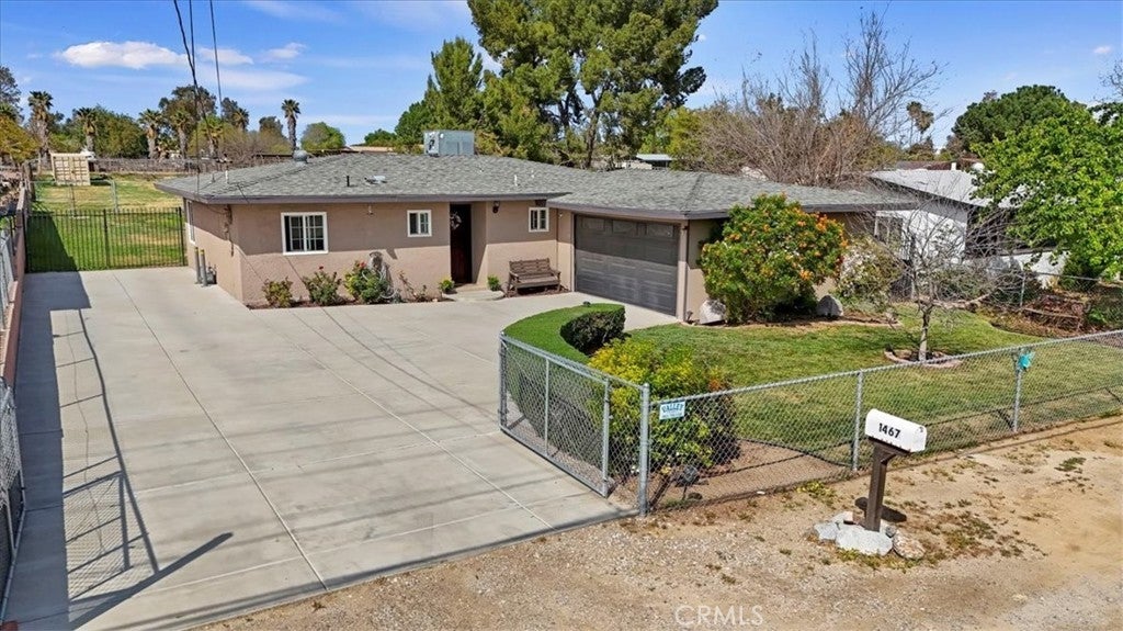 Photo of Listing #NP25070298