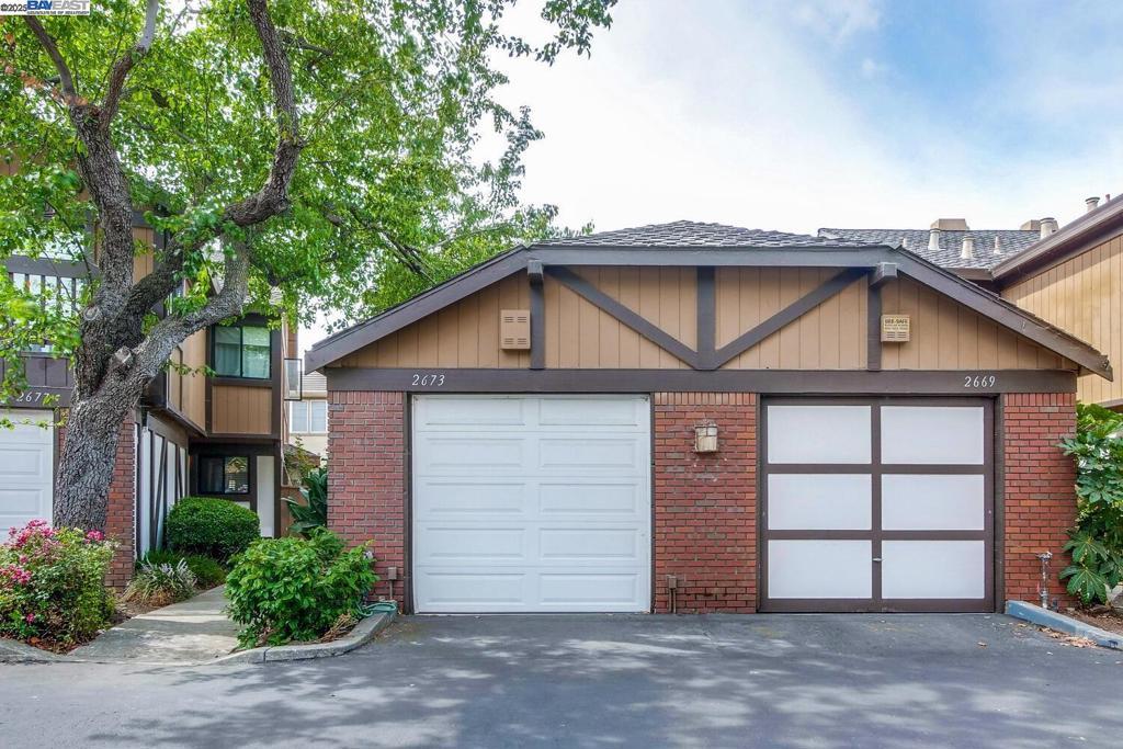 Photo of Listing #41091711