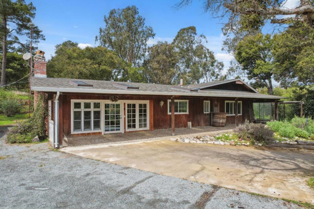 Photo of Listing #ML82000579