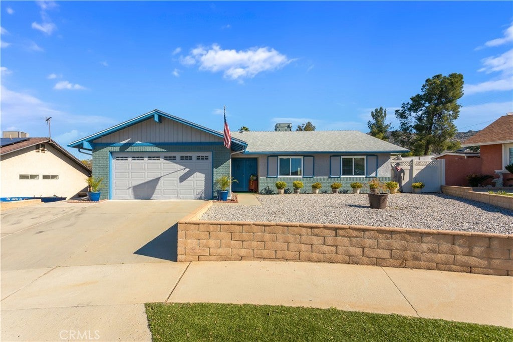 Photo of Listing #SW25066402