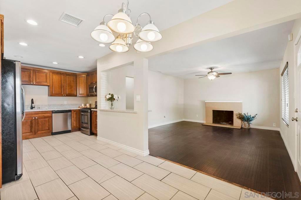 Photo of Listing #250023203SD