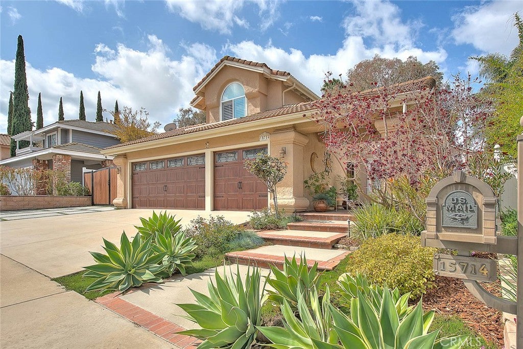 Photo of Listing #CV25057881