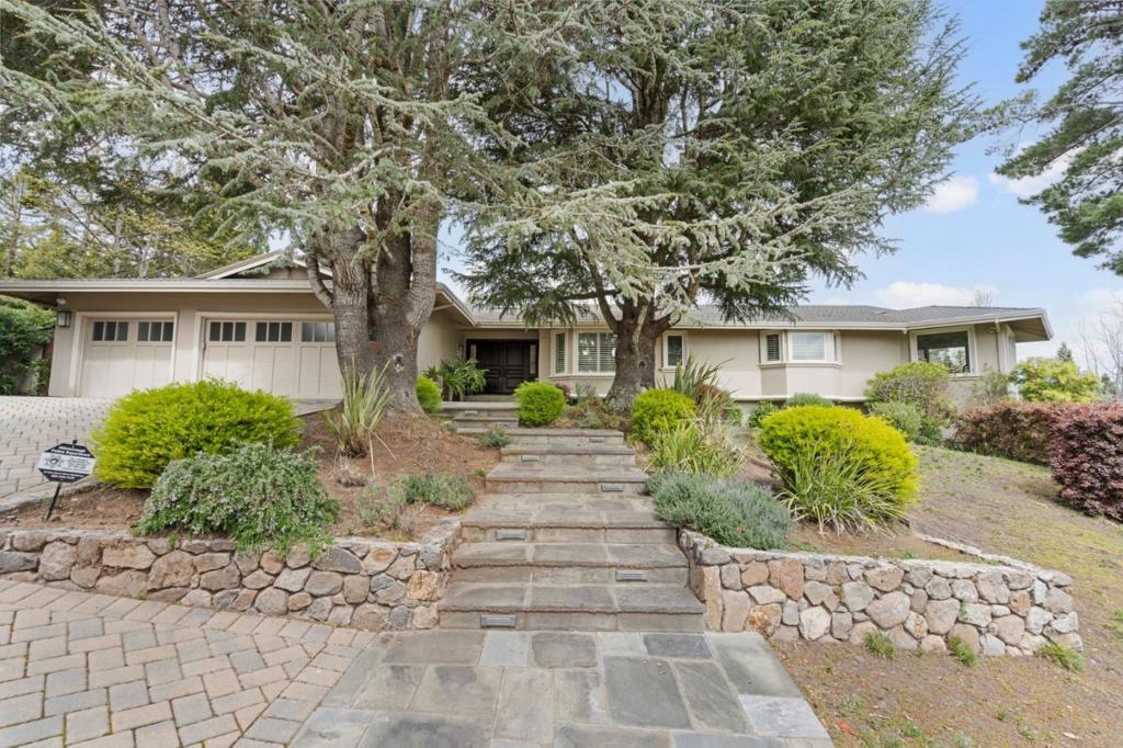 Photo of Listing #ML82000632