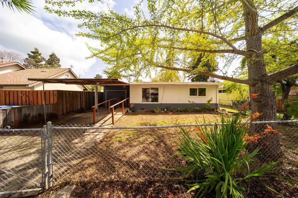 Photo of Listing #41091749