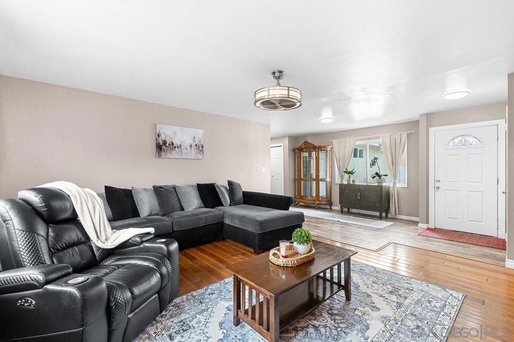 Photo of Listing #250023227SD