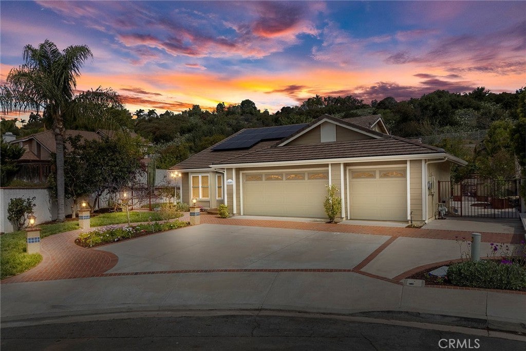 Photo of Listing #PW25030383