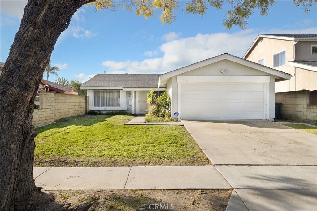 Photo of Listing #PW25068798