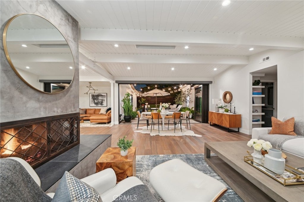 Photo of Listing #SB25066970