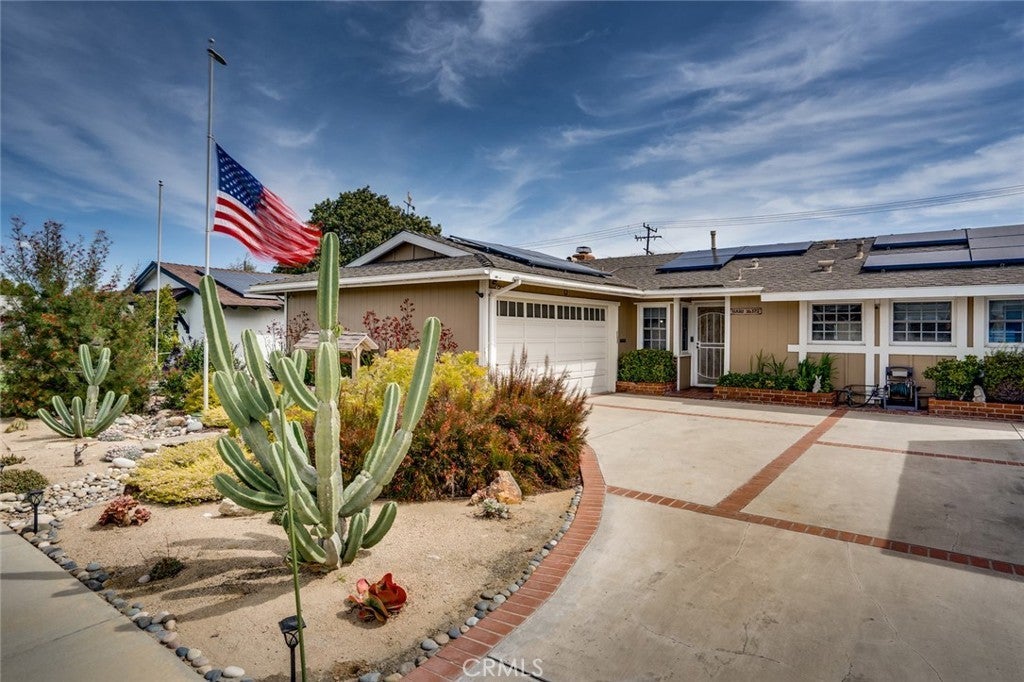 Photo of Listing #OC25071186