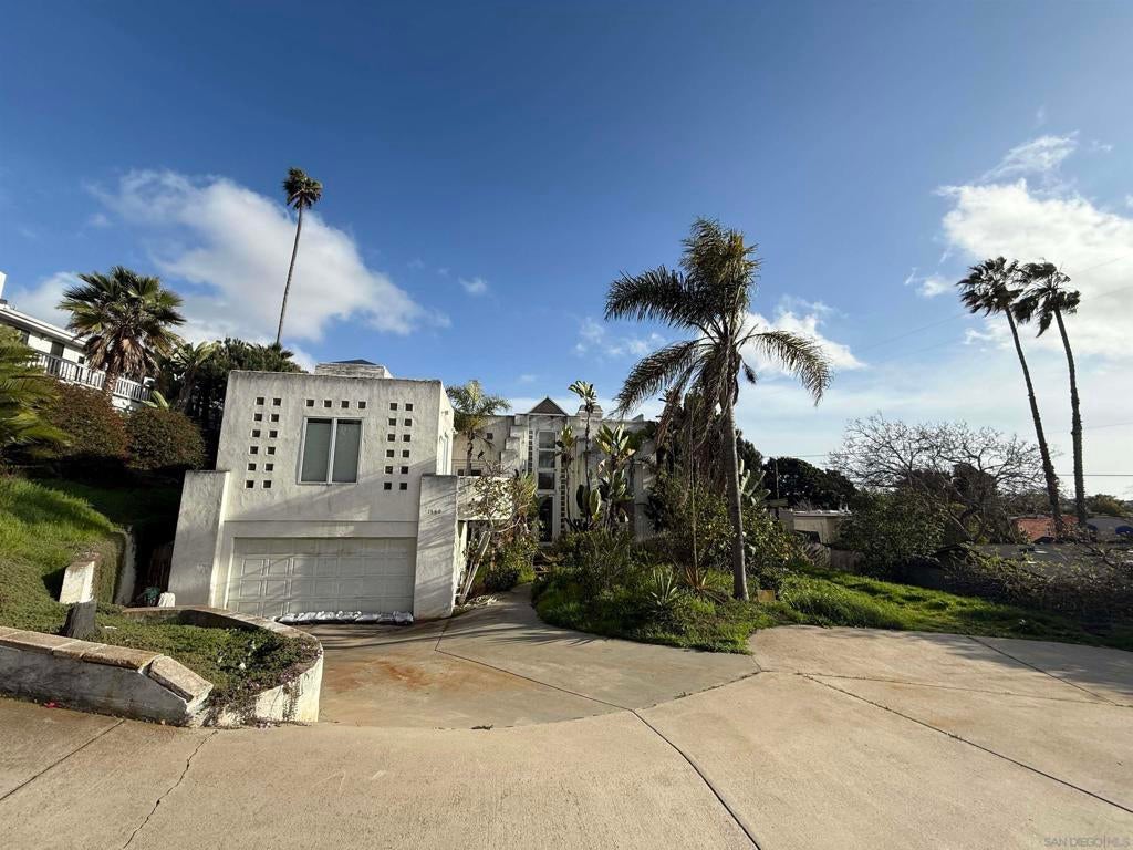 Photo of Listing #250023250SD