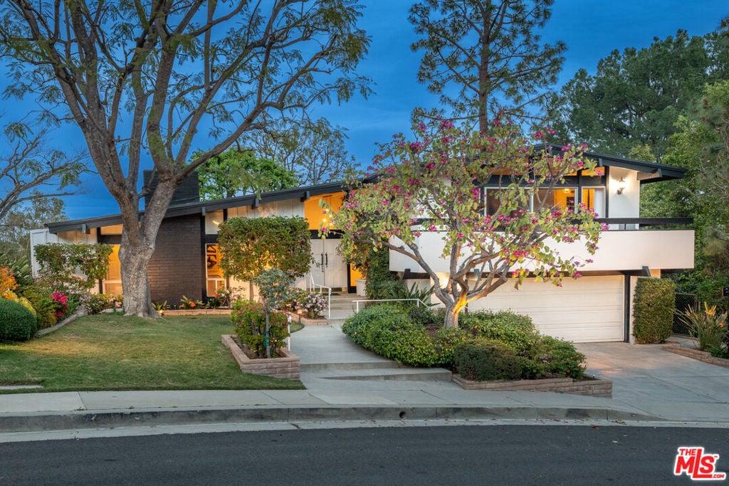 Photo of Listing #25509837