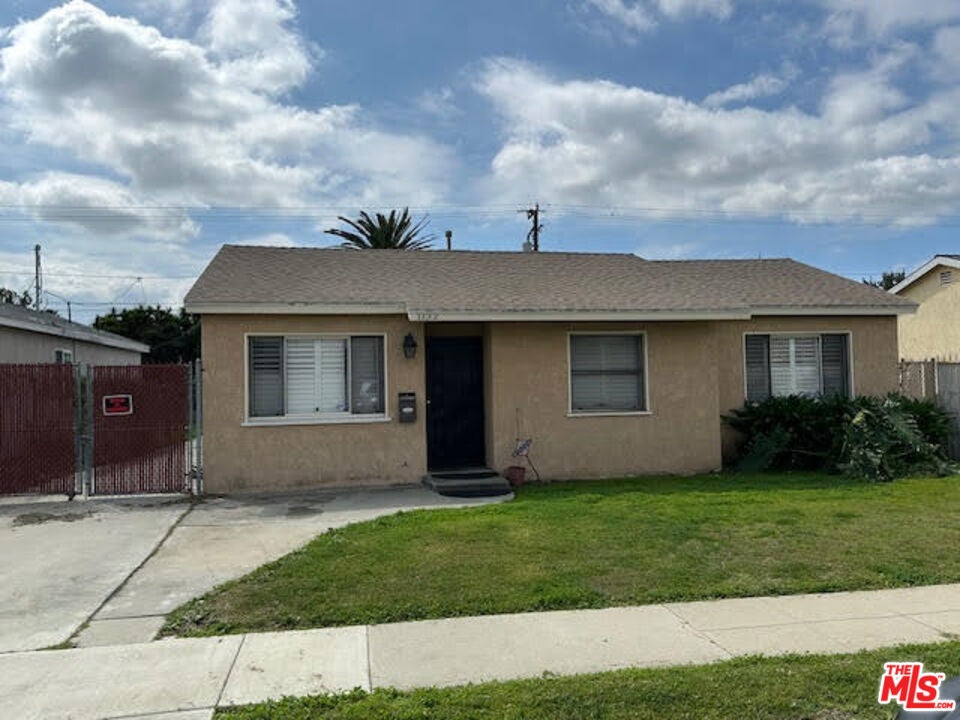 Photo of Listing #25519043