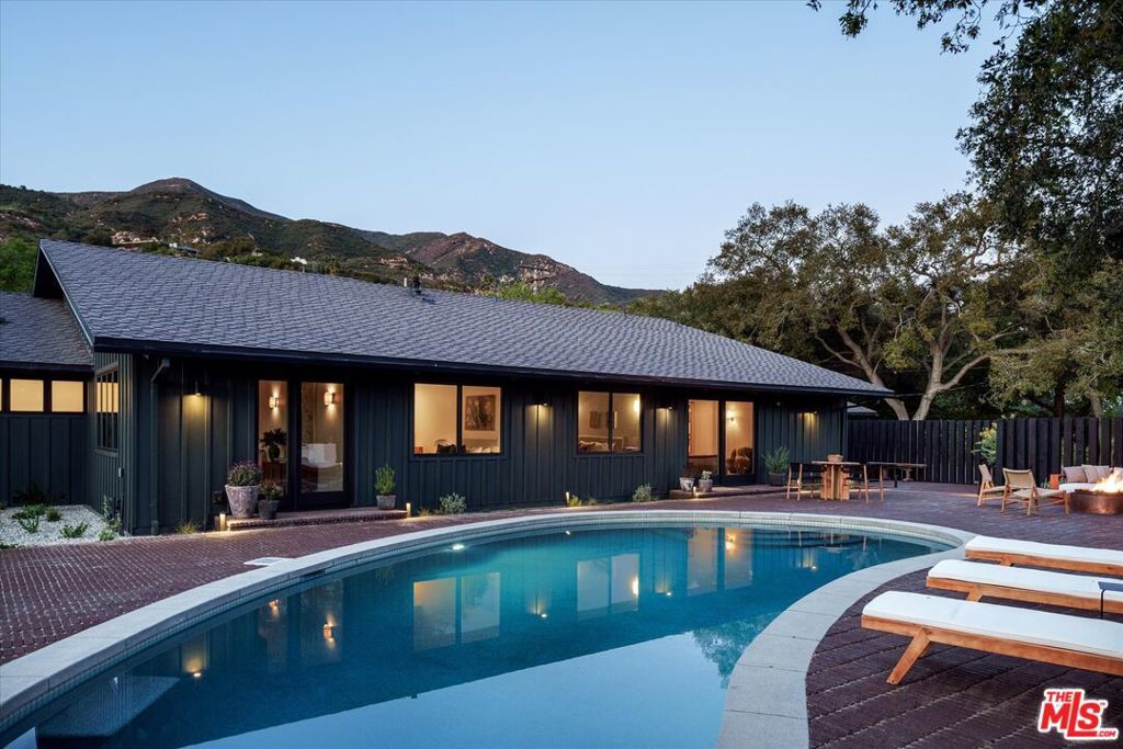 Photo of Listing #25519439