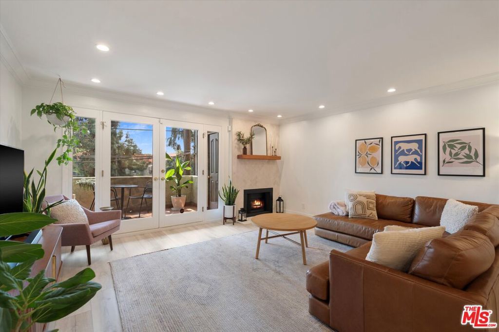 Photo of Listing #25519677