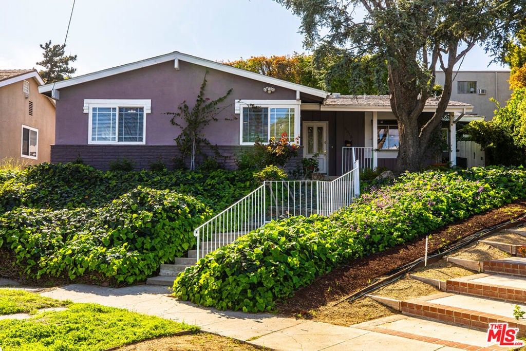 Photo of Listing #25520079