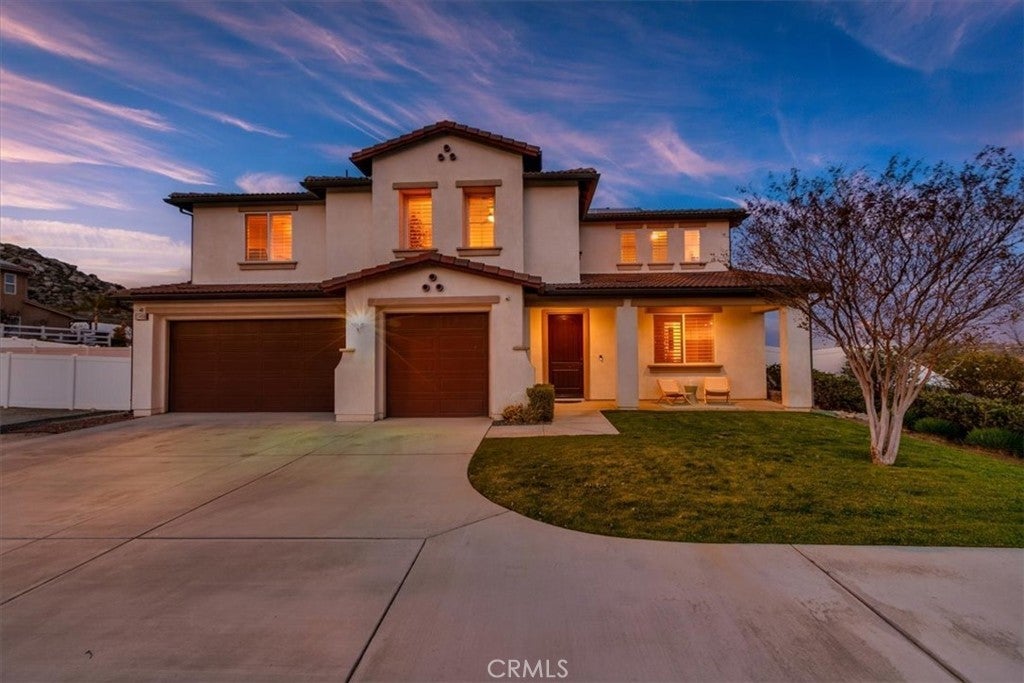 Photo of Listing #IV25069065