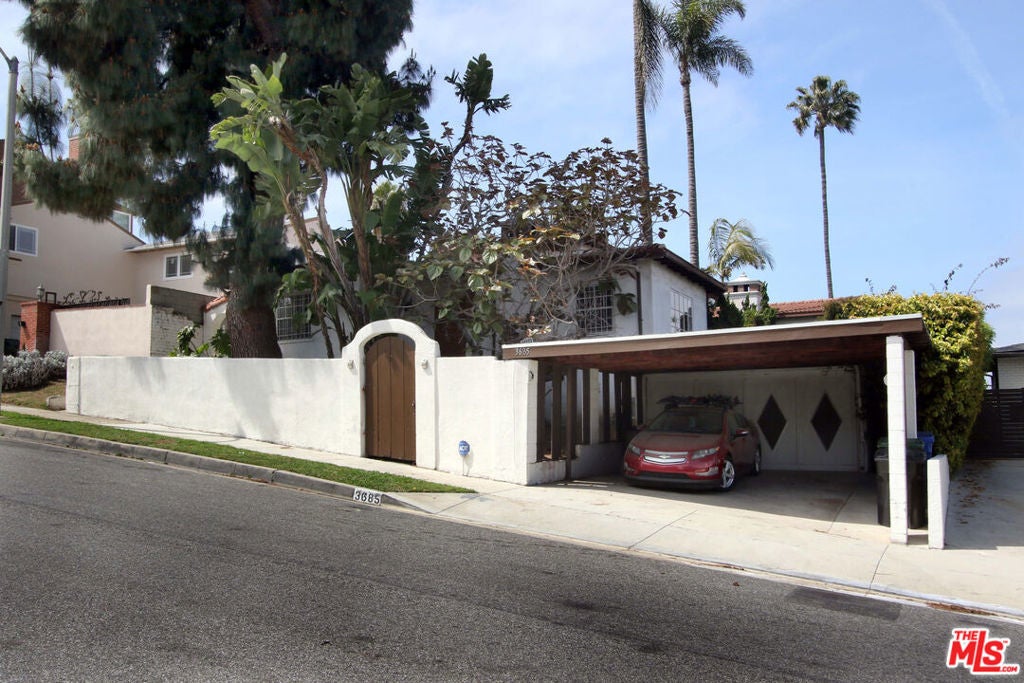 Photo of Listing #25516661