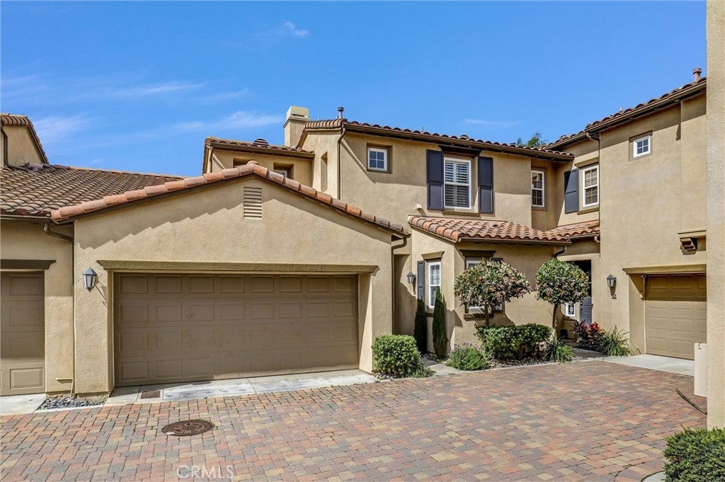 Photo of Listing #OC25070998