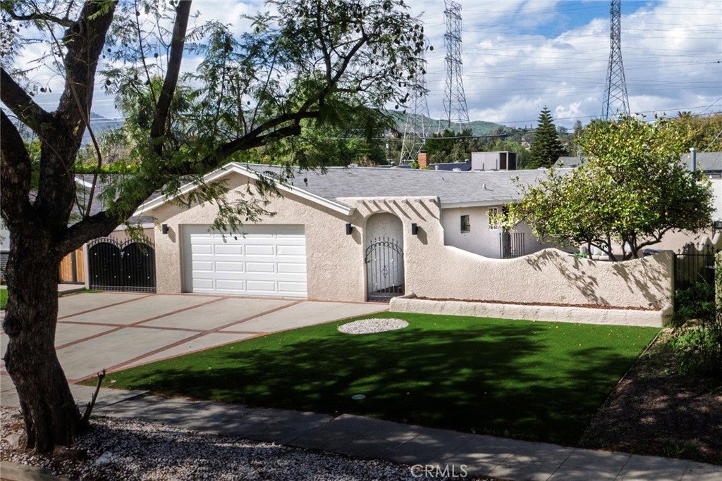 Photo of Listing #SR25072579