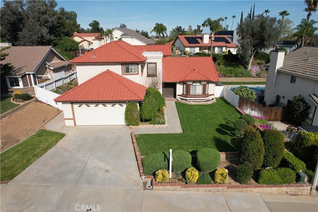 Photo of Listing #IV25038145