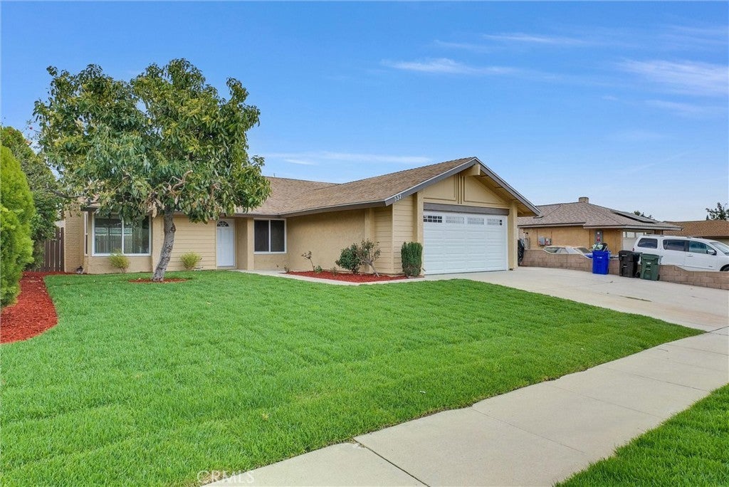 Photo of Listing #OC25071563