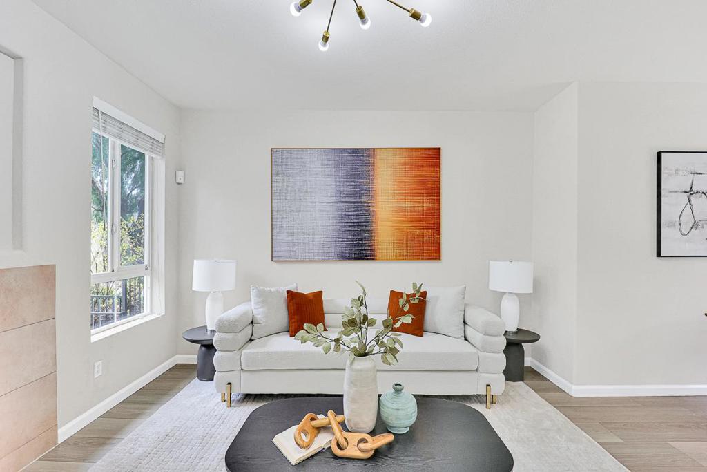 Photo of Listing #ML81998667