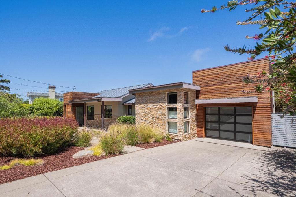 Photo of Listing #ML82000225