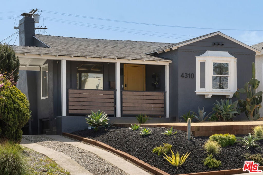 Photo of Listing #25520075