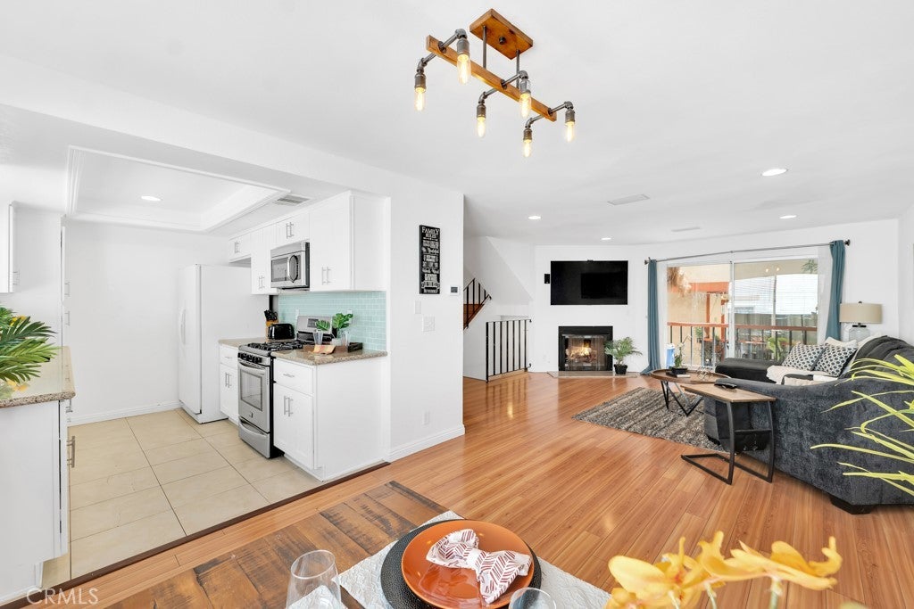 Photo of Listing #SR25072732