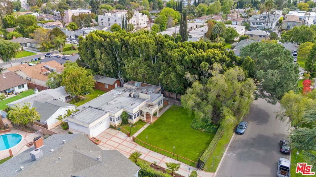 Photo of Listing #25520361