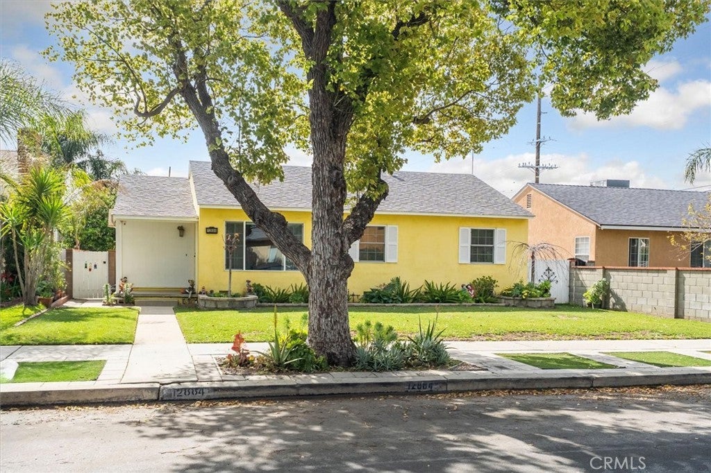 Photo of Listing #SR25072245