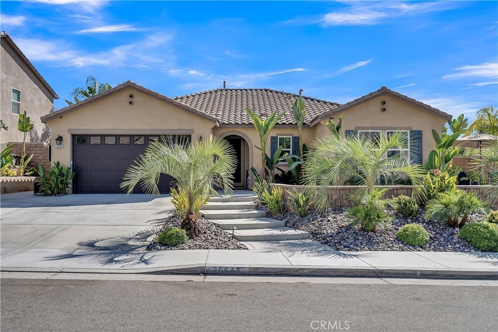 Photo of Listing #IV25072271