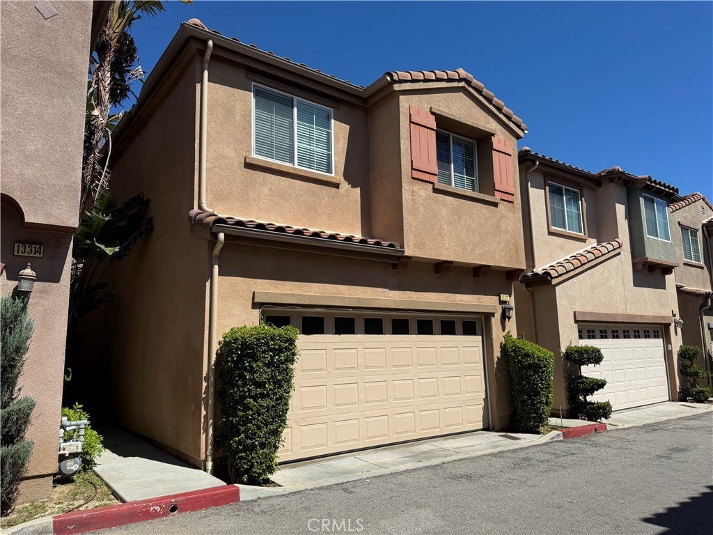 Photo of Listing #SR25034741