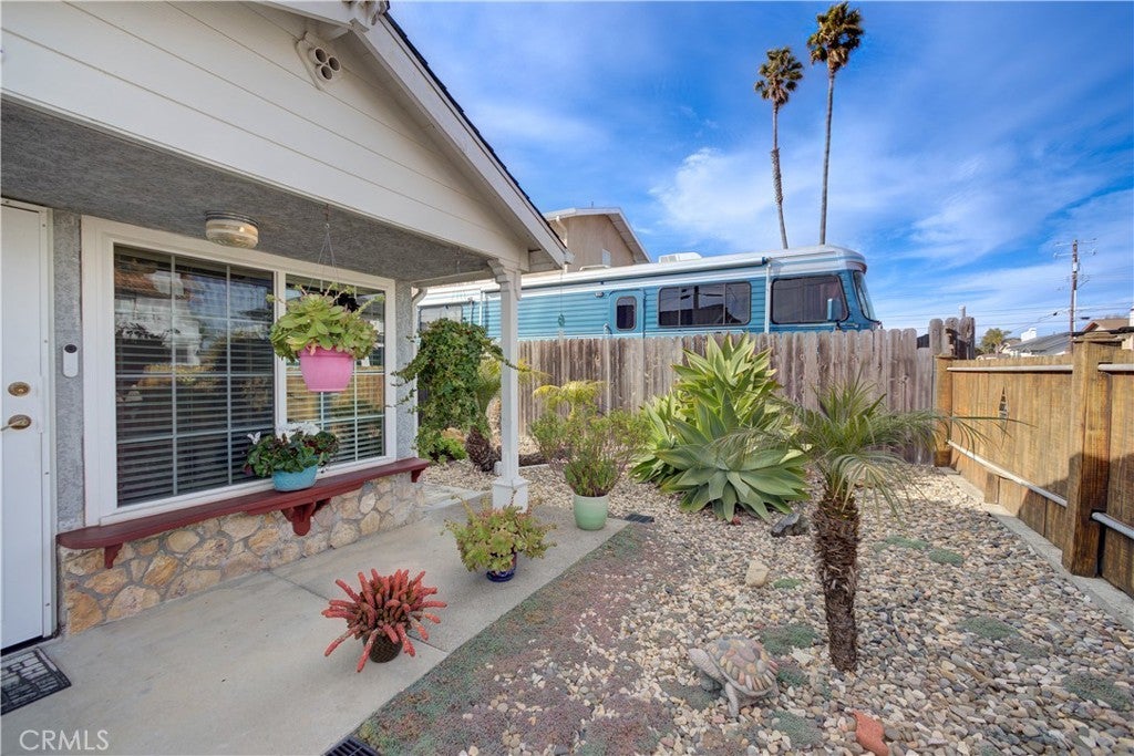 Photo of Listing #PI25072995