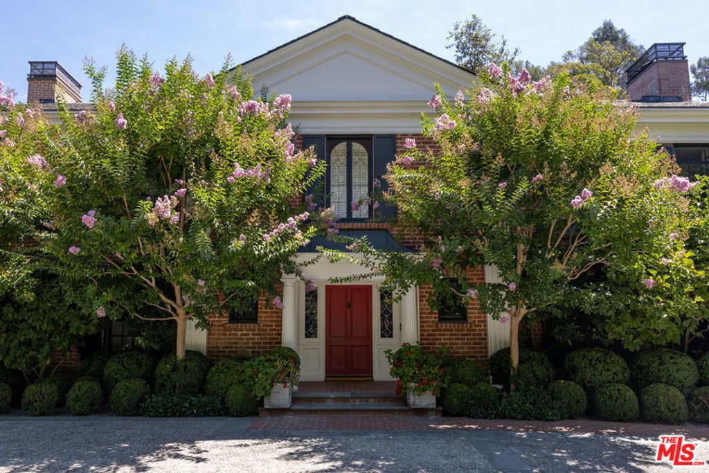 Photo of Listing #25520141