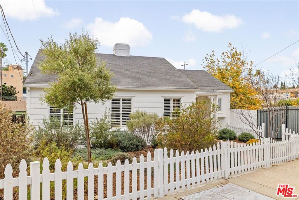 Photo of Listing #25519887