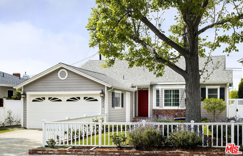 Photo of Listing #25520657