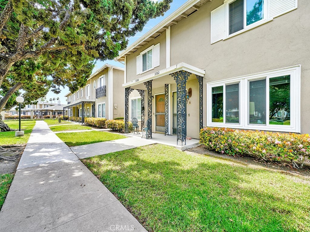 Photo of Listing #NP25070675