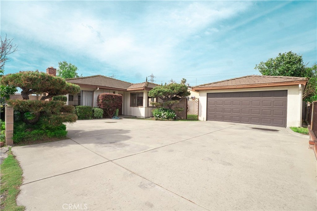 Photo of Listing #PF25071517